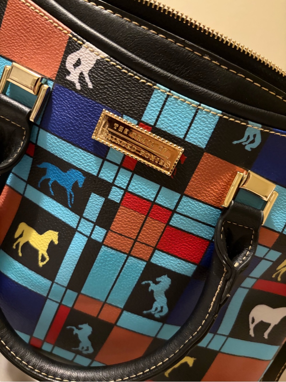 The Trails of Painted Ponies collection Large Crossbody Satchel - Picture 4 of 4